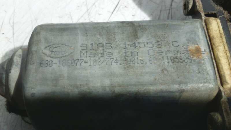 Recambio de ELEVALUNAS DELANTERO DERECHO para FORD ESCORT BERLINA/TURNIER referencia OEM IAM 4