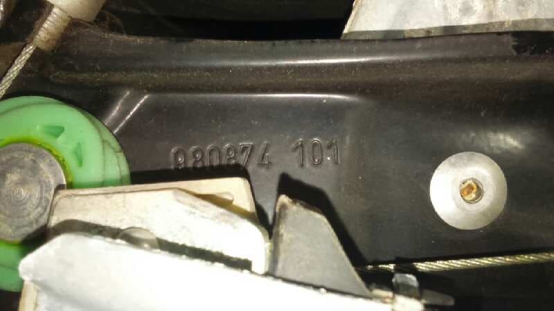 Recambio de ELEVALUNAS DELANTERO DERECHO para VOLKSWAGEN PASSAT BERLINA (3C2) 1.9 TDI BKC referencia OEM IAM 3C1837756F   - PLATA 4