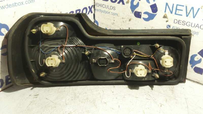 Recambio de PILOTO TRASERO DERECHO para BMW SERIE 7 (E32) referencia OEM IAM 1374026R 2