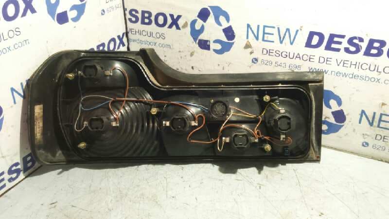 Recambio de PILOTO TRASERO DERECHO para BMW SERIE 7 (E32) referencia OEM IAM 1374042R 3