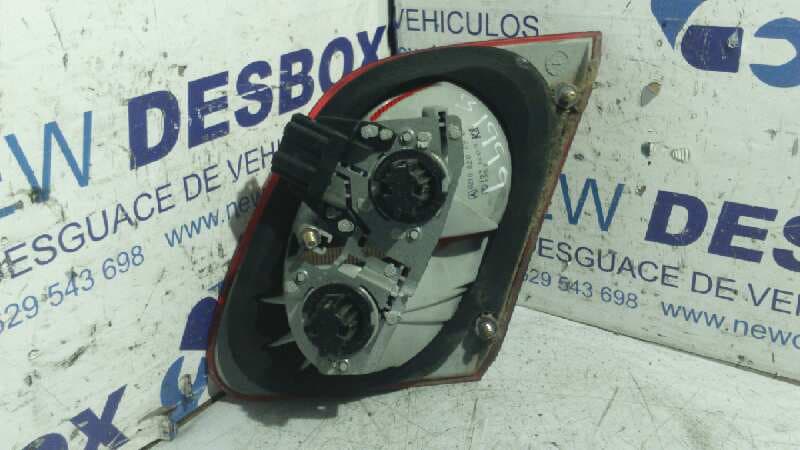 Recambio de PILOTO PORTON IZQUIERDO para MERCEDES-BENZ CLASE E (W210) BERLINA 3.2 V6 18V CAT 112941 referencia OEM IAM    - PLATA 3