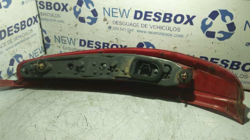 Recambio de PILOTO TRASERO IZQUIERDO para FIAT PUNTO BERLINA (188) 1.9 JTD CAT 188A2|000 referencia OEM IAM 465237720   - BLANCO 2