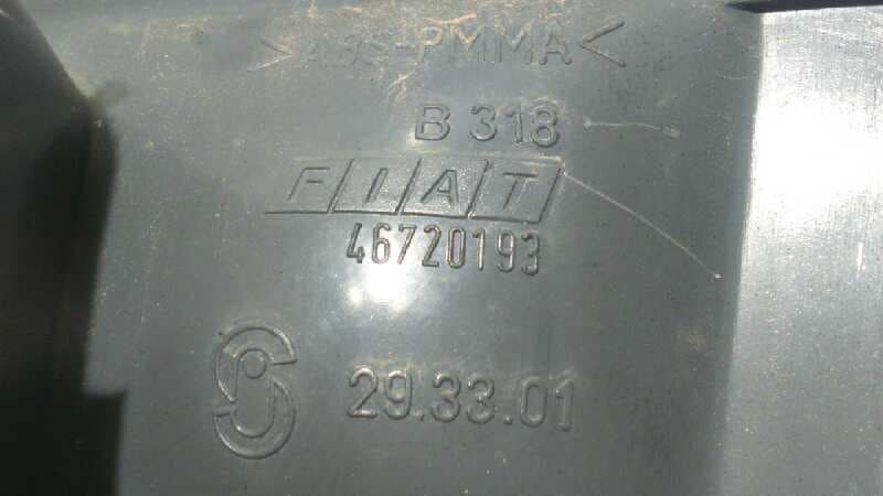 Recambio de PILOTO PORTON IZQUIERDO para FIAT PUNTO CABRIO (176) 1.2 CAT 176A7000 referencia OEM IAM 46720193   - AZUL 4