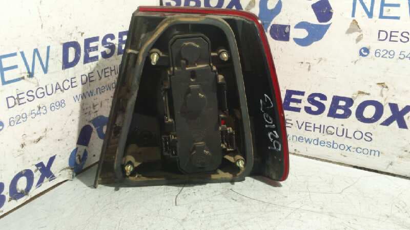 Recambio de PILOTO TRASERO IZQUIERDO para VOLVO SERIE 940 BERLINA/FAMILIAR 2.4 TD Berlina D24T referencia OEM IAM    - BLANCO 2