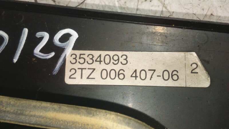 Recambio de PILOTO PORTON DERECHO para VOLVO SERIE 940 BERLINA/FAMILIAR 2.4 TD Berlina D24T referencia OEM IAM    - BLANCO 5