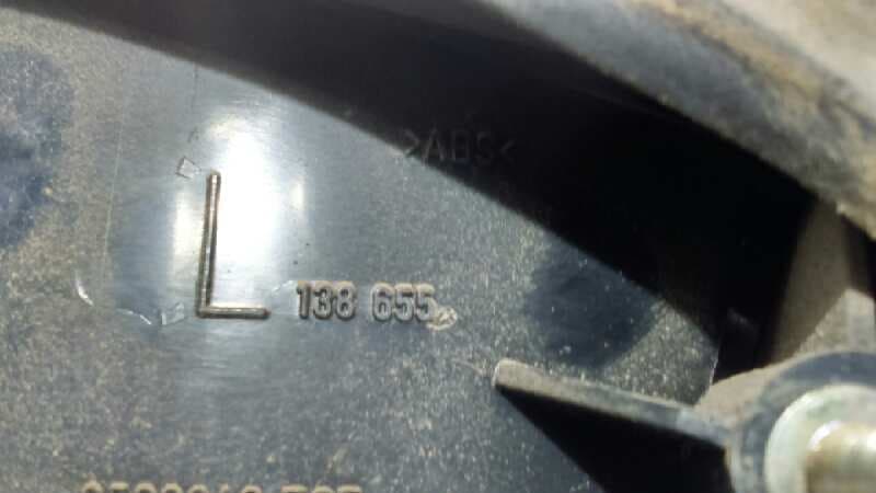 Recambio de PILOTO PORTON IZQUIERDO para VOLVO SERIE 940 BERLINA/FAMILIAR 2.4 TD Berlina D24T referencia OEM IAM    - BLANCO 3