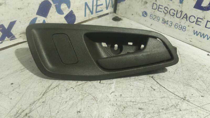 Recambio de MANETA INTERIOR DELANTERA DERECHA para FORD TRANSIT CONNECT Furgon 200 L1 Ambiente XVGA referencia OEM IAM CK41V22644A   - BLANCO