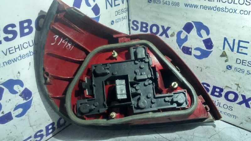 Recambio de PILOTO TRASERO DERECHO para FORD MONDEO BERLINA (GD) 2.0 16V CAT NGA referencia OEM IAM 96BG13N004   - PLATA 2