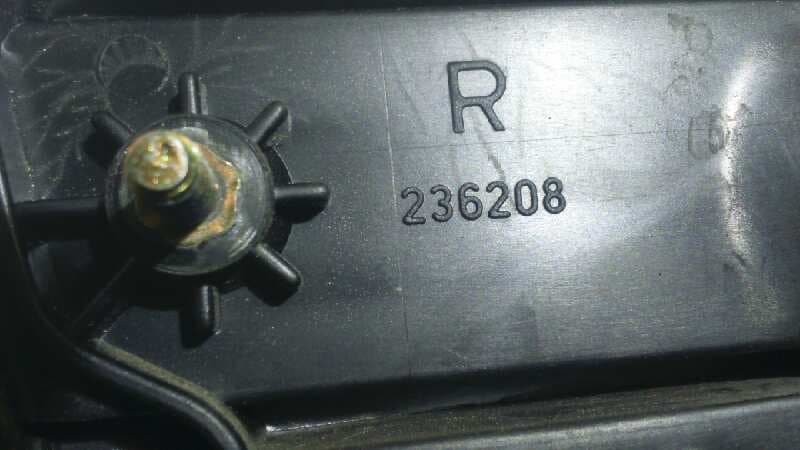 Recambio de PILOTO PORTON DERECHO para HONDA ACCORD BERLINA (CC/CE) 1.8 (CE7) F2072      referencia OEM IAM 236208   - NEGRO 4