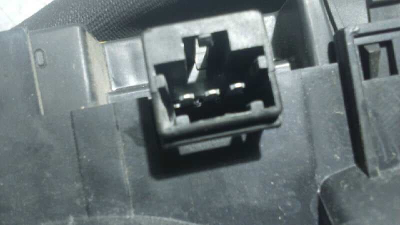 Recambio de PILOTO PORTON DERECHO para HONDA ACCORD BERLINA (CC/CE) 1.8 (CE7) F2072      referencia OEM IAM 236208   - NEGRO 5