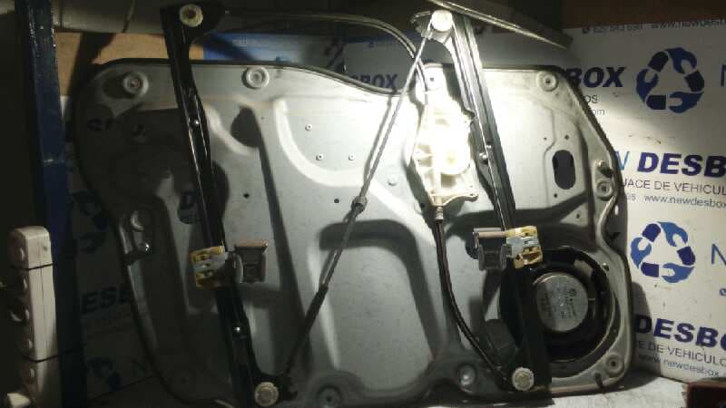 Recambio de ELEVALUNAS DELANTERO DERECHO para VOLKSWAGEN CADDY KA/KB (2C) referencia OEM IAM 1T0837756 2