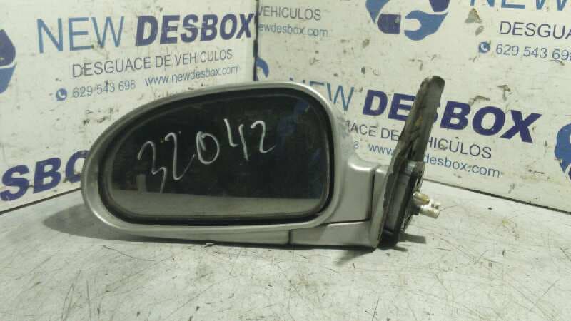 Recambio de RETROVISOR IZQUIERDO para HYUNDAI COUPE (RD) 2.0 16V CAT G4GF referencia OEM IAM    - GRIS