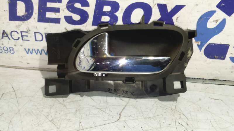 Recambio de MANETA INTERIOR TRASERA IZQUIERDA para PEUGEOT 407 ST Confort RHR        referencia OEM IAM    - GRIS