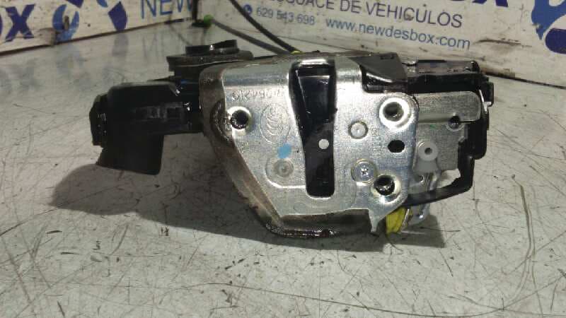 Recambio de CERRADURA PUERTA DELANTERA IZQUIERDA para TOYOTA AURIS Active 1NDTV referencia OEM IAM A084219   - BLANCO 4