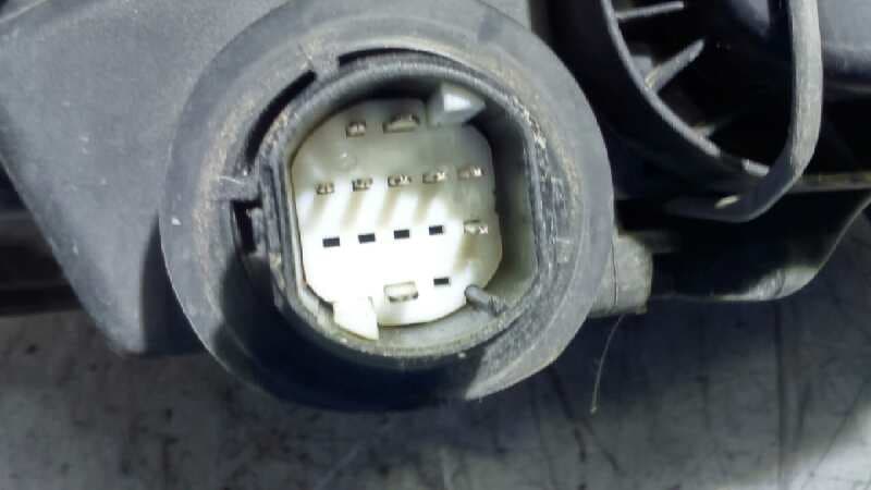 Recambio de FARO DERECHO para FIAT IDEA (135) 1.4 16V Active (I+A) 843A1000 referencia OEM IAM 51747606   - BLANCO 3