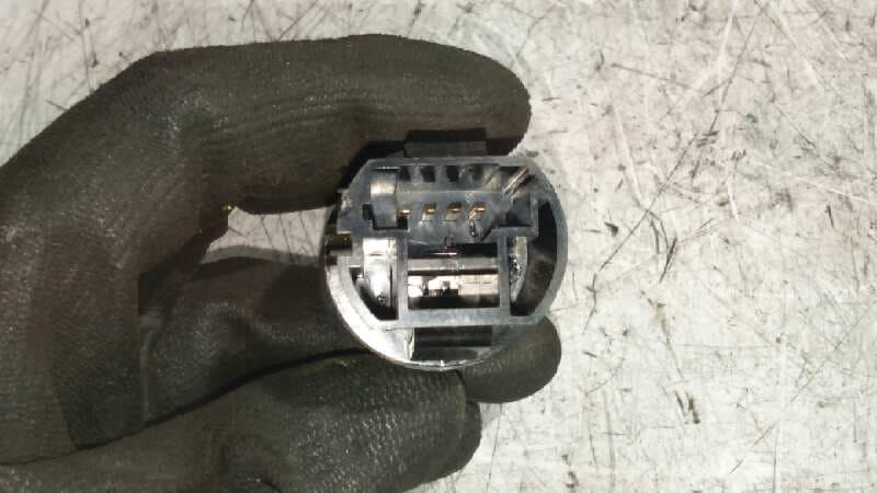 Recambio de INTERRUPTOR para RENAULT MEGANE II COUPE/CABRIO Emotion            referencia OEM IAM    - ROJO 3