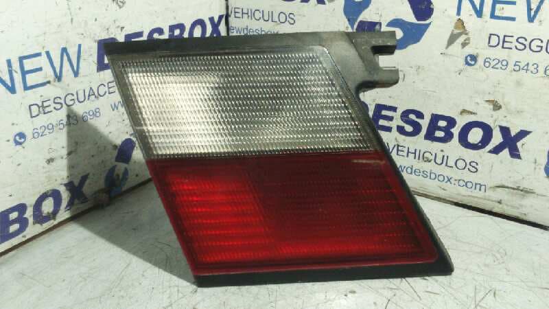 Recambio de PILOTO PORTON IZQUIERDO para NISSAN PRIMERA BERLINA (P11) * CD20T referencia OEM IAM    - AZUL