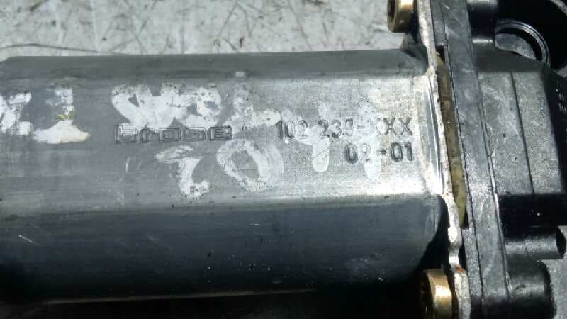 Recambio de MOTOR ELEVALUNAS TRASERO IZQUIERDO para AUDI A4 BERLINA (8E) referencia OEM IAM 8E0959801A 3