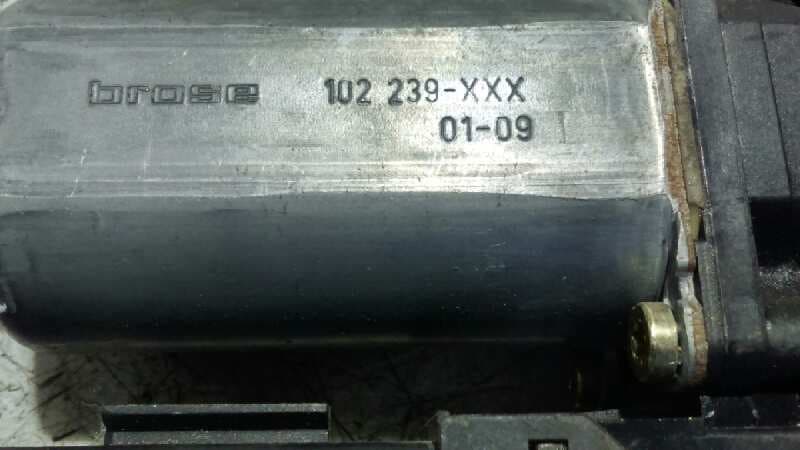 Recambio de MOTOR ELEVALUNAS TRASERO IZQUIERDO para AUDI A4 BERLINA (8E) 2.0 20V CAT (ALT) ALT referencia OEM IAM    - GRIS 3