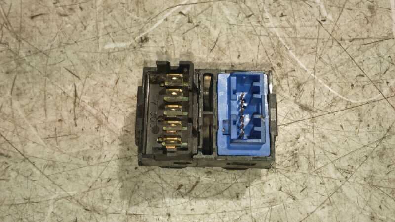 Recambio de MANDO ELEVALUNAS DELANTERO IZQUIERDO para PEUGEOT 406 BERLINA (S1/S2) 2.0 CAT RFV referencia OEM IAM    - GRANATE 2
