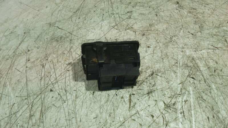Recambio de MANDO RETROVISOR para PEUGEOT 406 BERLINA (S1/S2) 2.0 CAT RFV referencia OEM IAM    - GRANATE 4