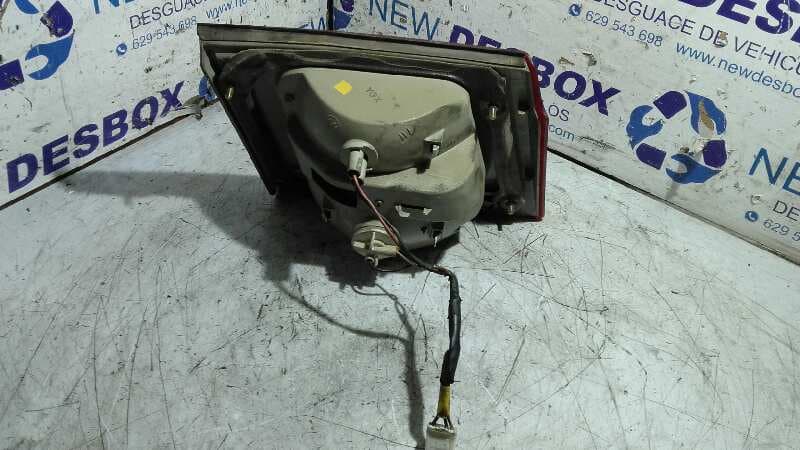 Recambio de PILOTO PORTON DERECHO para KIA CARENS 2.0 Turbodiesel CAT D4EA referencia OEM IAM    - AZUL 4