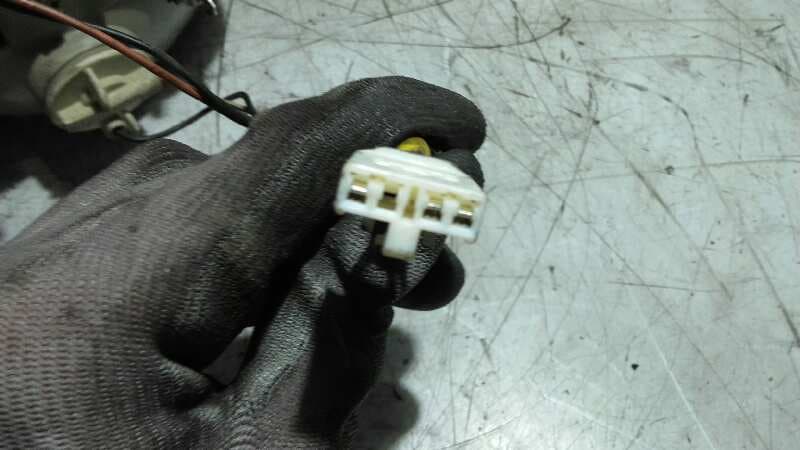 Recambio de PILOTO PORTON DERECHO para KIA CARENS 2.0 Turbodiesel CAT D4EA referencia OEM IAM    - AZUL 3