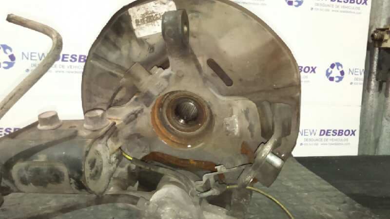 Recambio de MANGUETA DELANTERA DERECHA para TOYOTA AVENSIS BERLINA (T25) 2.0 16V CAT 1AZFSE referencia OEM IAM 43211-05051A   - GRIS 2