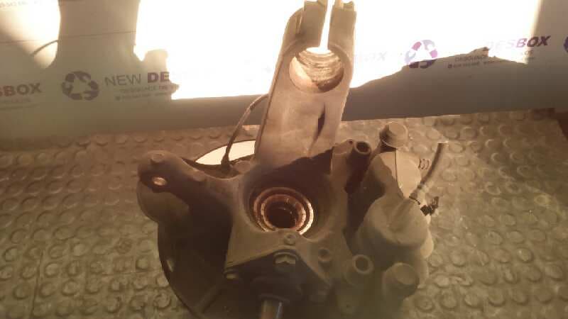 Recambio de MANGUETA DELANTERA IZQUIERDA para FIAT DUCATO CAJA ABEIRTA 33 (06.2006 =>) 2.3 JTD CAT F1AE0481D referencia OEM IAM 07A13N   - BLANCO