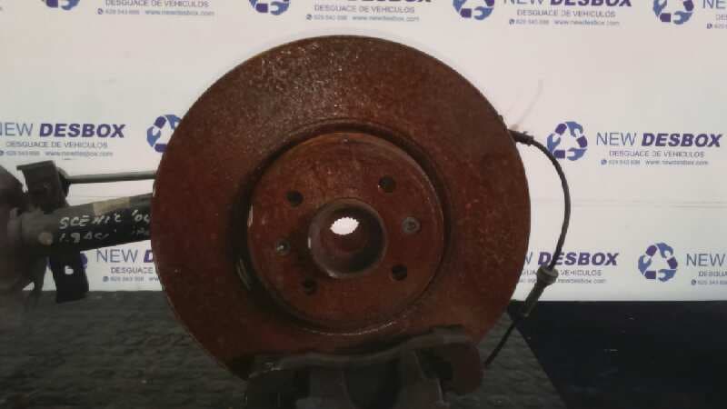 Recambio de MANGUETA DELANTERA IZQUIERDA para RENAULT SCENIC II F9Q812 referencia OEM IAM 5