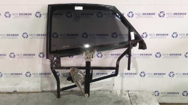 Recambio de ELEVALUNAS TRASERO IZQUIERDO para AUDI A6 AVANT (4B5) 2.5 TDI AKN referencia OEM IAM 4B0839397B    - NEGRO