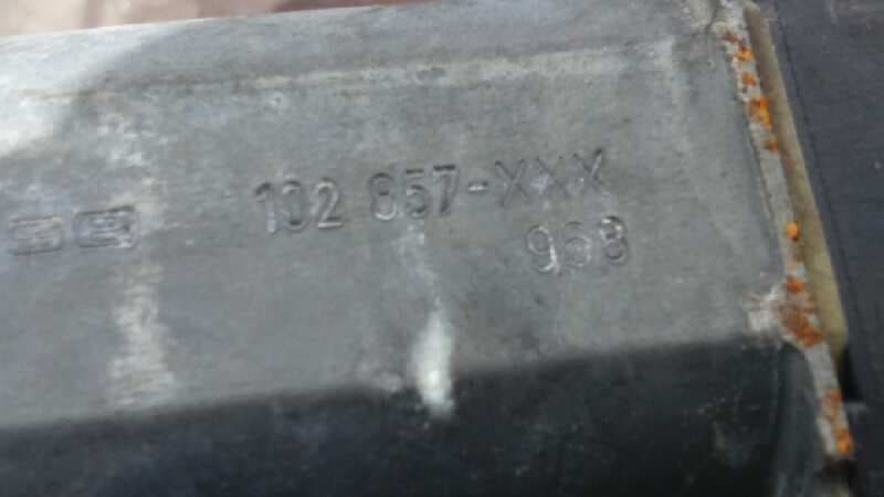 Recambio de ELEVALUNAS TRASERO DERECHO para AUDI A6 AVANT (4B5) 2.5 TDI AKN referencia OEM IAM 4B0839398B   - NEGRO 2
