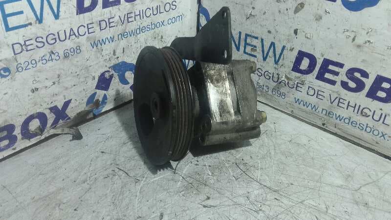 Recambio de BOMBA SERVODIRECCION para NISSAN ALMERA TINO (V10M) Básico QG18DE referencia OEM IAM 7612955118   - PLATA