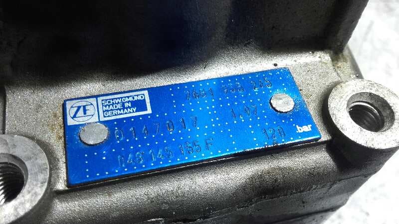 Recambio de BOMBA DIRECCION para AUDI A6 BERLINA (C4) 2.5 TDI AAT referencia OEM IAM 048145155F   - GRIS 3