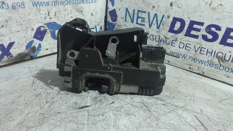 Recambio de CERRADURA PUERTA DELANTERA DERECHA para NISSAN PRIMASTAR (X83) 1.9 dCi Diesel CAT F9Q U7 referencia OEM IAM 8200042171   - PLATA 6