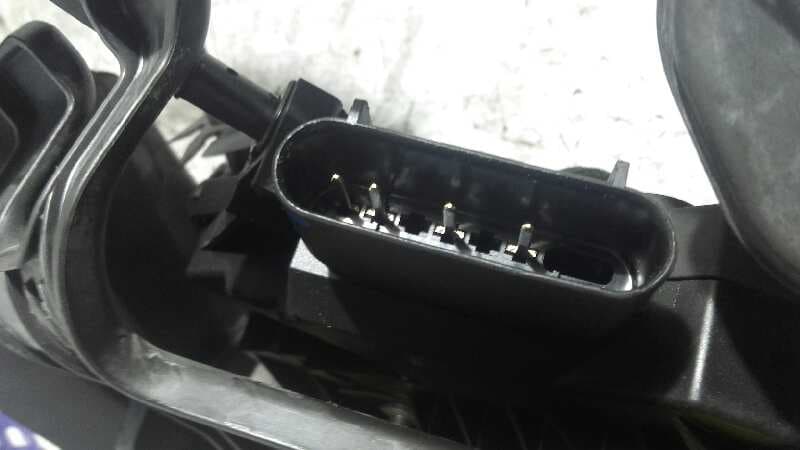 Recambio de CERRADURA  CORREDERA DERECHA  para FORD TRANSIT CONNECT XVGA referencia OEM IAM    - BLANCO 2
