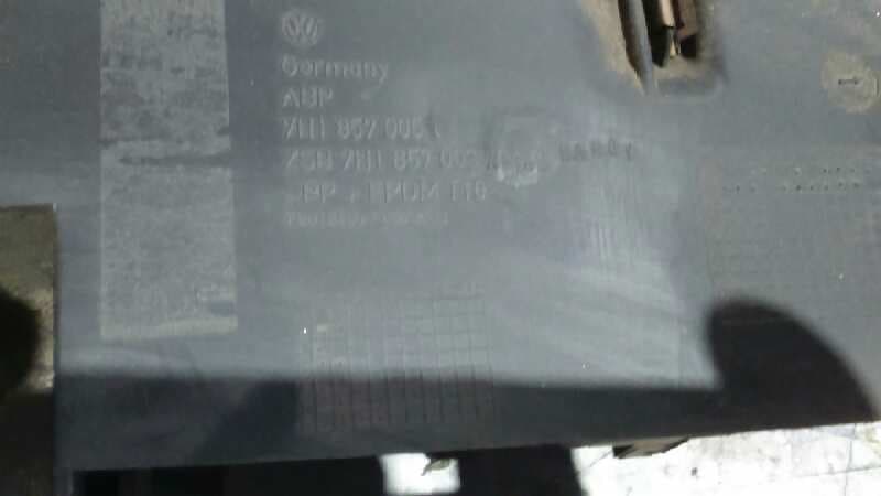 Recambio de SALPICADERO para VOLKSWAGEN T5 TRANSPORTER/FURGONETA 1.9 TDI CAT (BRS) referencia OEM IAM 7H1857005L 3