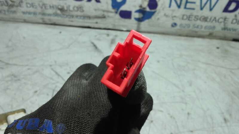 Recambio de CERRADURA MALETERO / PORTON para FORD GALAXY (VY) AYL referencia OEM IAM AYL 3
