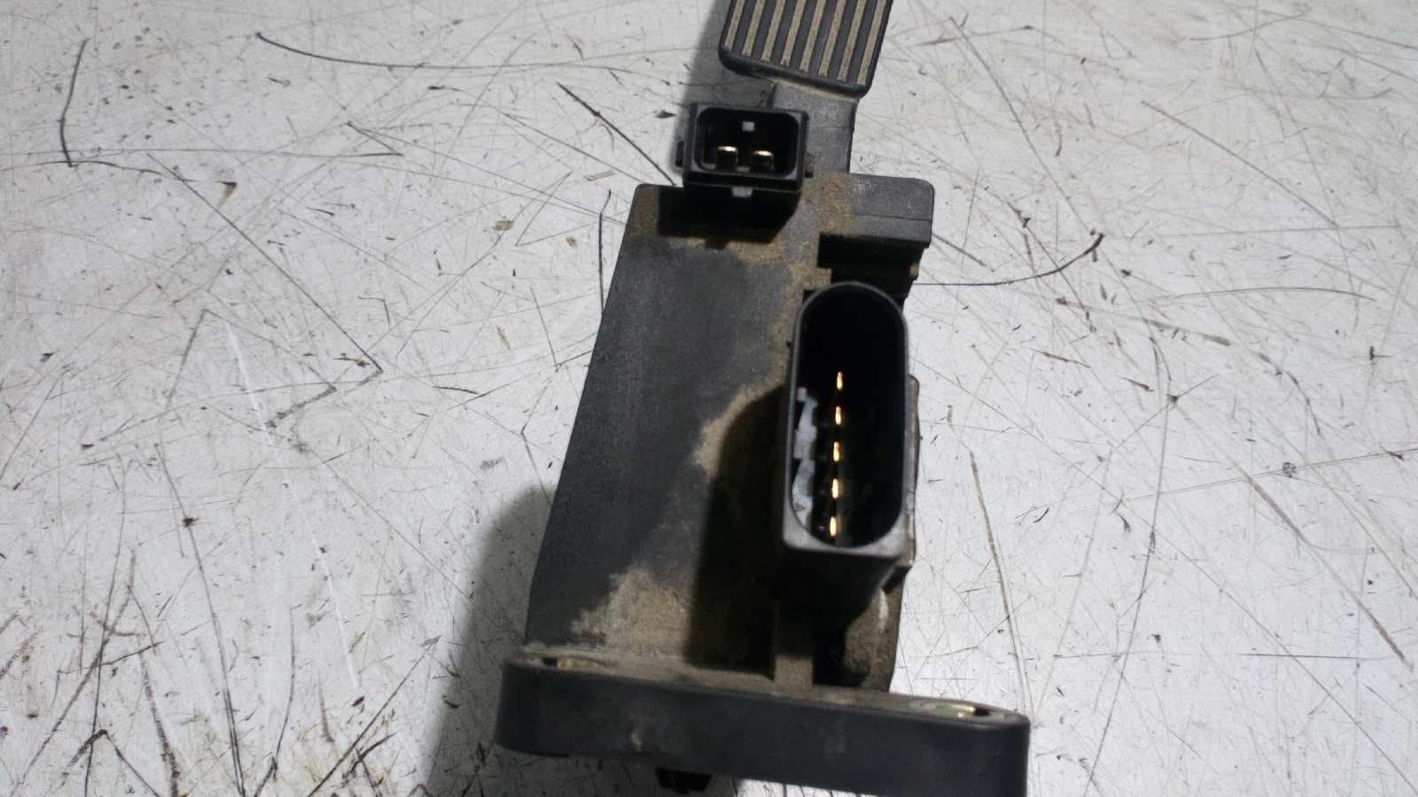 Recambio de POTENCIOMETRO PEDAL para MERCEDES VITO (W638) referencia OEM IAM A9013000504 2