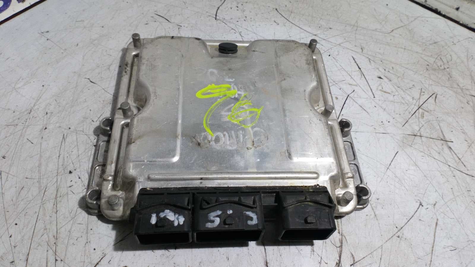 Recambio de CENTRALITA MOTOR UCE para CITROEN C5 BERLINA RHZ referencia OEM IAM 9644721080 3