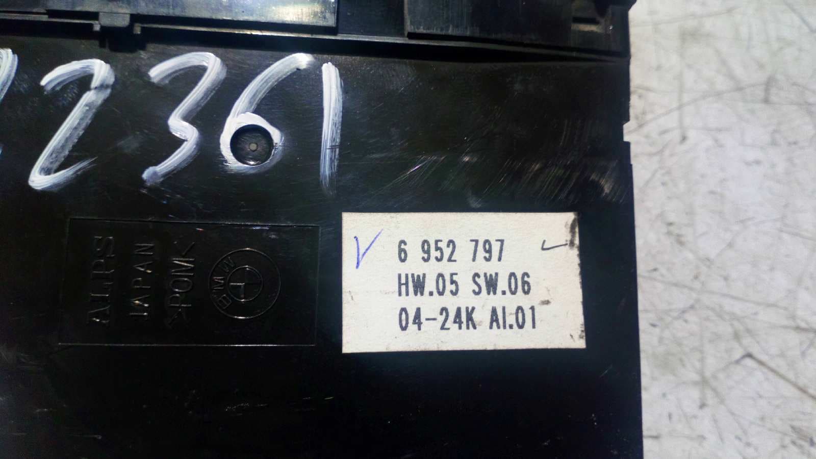 Recambio de MANDO ELEVALUNAS DELANTERO DERECHO para BMW X5 (E53) M57TU referencia OEM IAM 6952797   - NEGRO 3