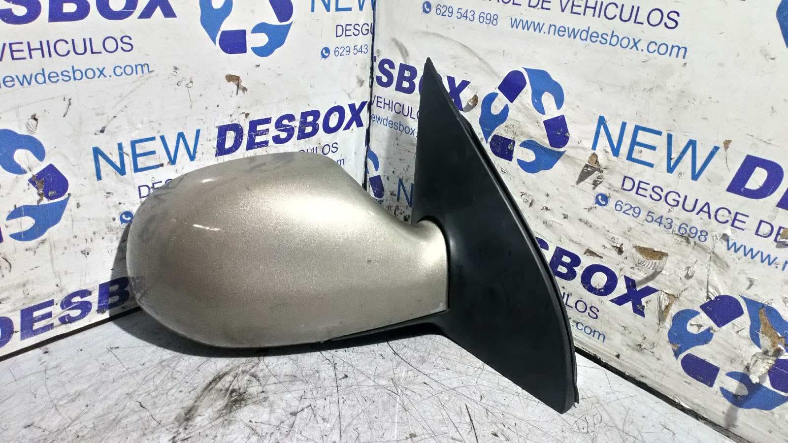 Recambio de RETROVISOR DERECHO para KIA CARNIVAL 2.9 referencia OEM IAM 022107 5
