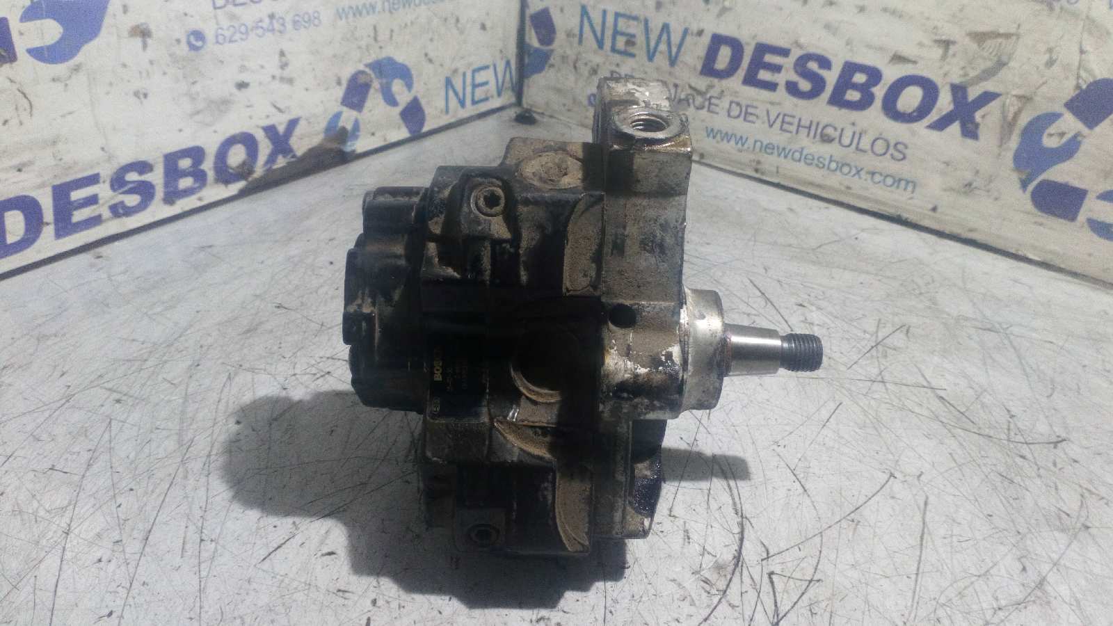 Recambio de BOMBA INYECCION para IVECO DAILY CAJA CERRADA (1999 =>) F1AE0481BA referencia OEM IAM 0445020008 5