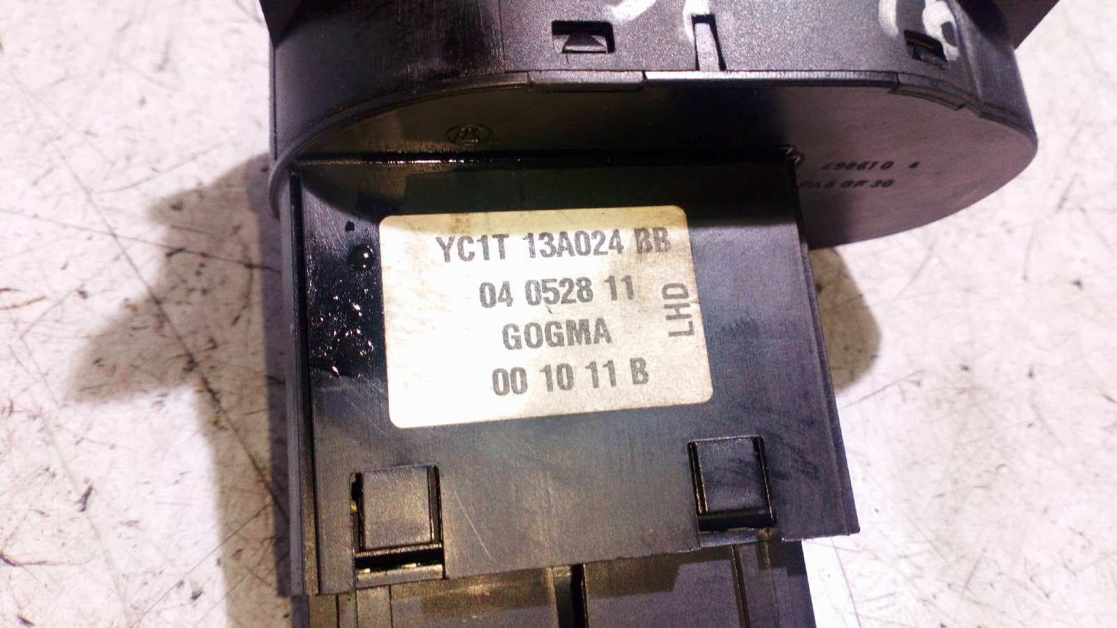 Recambio de MANDO LUCES para FORD TRANSIT CAJA CERRADA, CORTA (FY) (2000 =>) FT  240   2.0  City - Light ABFA referencia OEM IAM YC1T13A024BB   - NEGRO 3