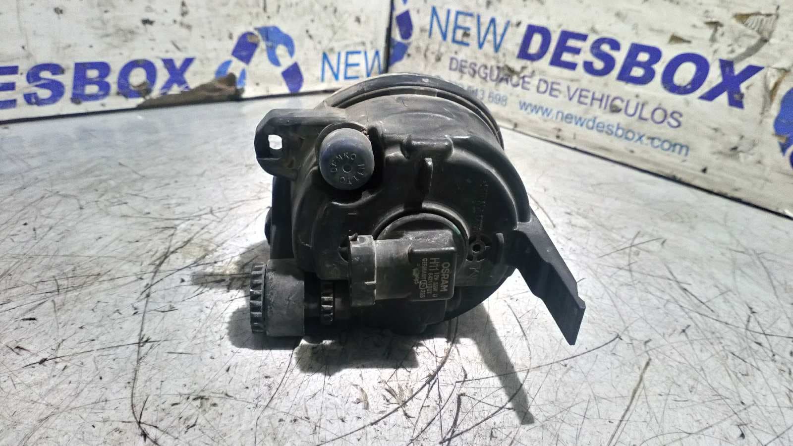 Recambio de FARO ANTINIEBLA IZQUIERDO para BMW X5 (E53) M57TU referencia OEM IAM 13101610   - NEGRO 2