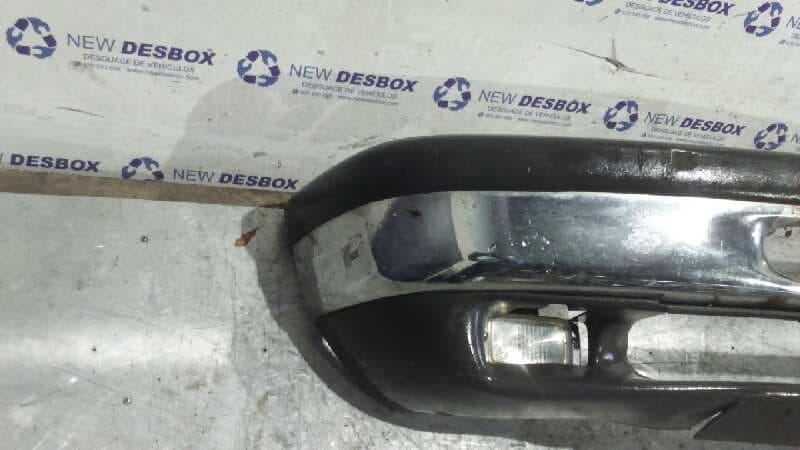 Recambio de PARAGOLPES DELANTERO para FORD EXPLORER 4.0 V6 CAT XS         referencia OEM IAM 3724023   - GRIS 3