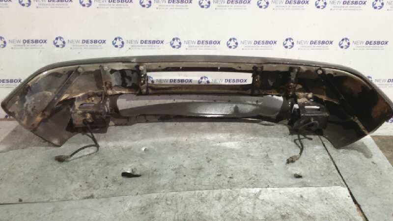 Recambio de PARAGOLPES DELANTERO para FORD EXPLORER 4.0 V6 CAT XS         referencia OEM IAM 3724023   - GRIS 2