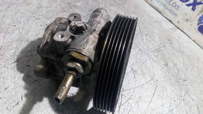 Recambio de BOMBA DIRECCION para FORD FIESTA (CBK) 1.4 TDCi CAT F6JA referencia OEM IAM 2S6C3A696DCES   - BLANCO 2