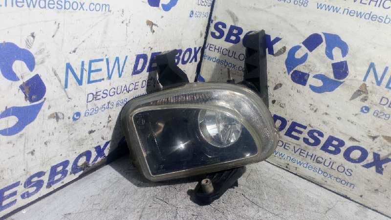Recambio de FARO ANTINIEBLA DERECHO para FIAT GRANDE PUNTO (199) 199A3000 referencia OEM IAM 43360748