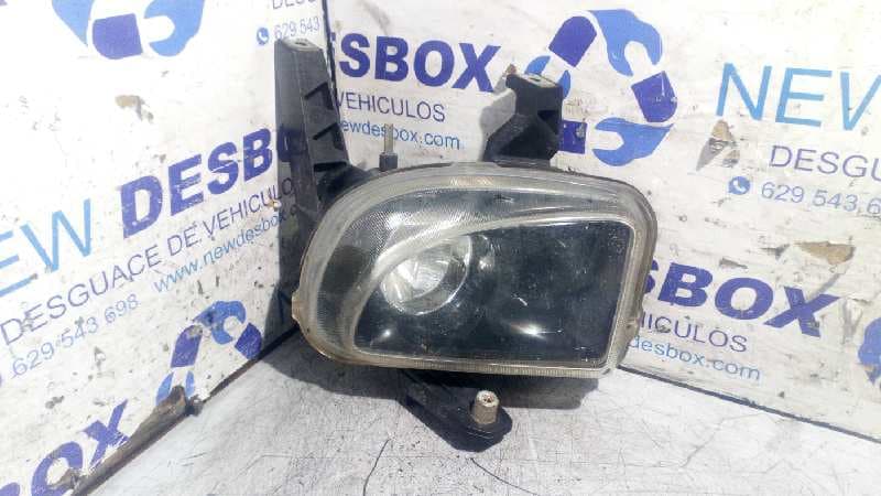 Recambio de FARO ANTINIEBLA IZQUIERDO para FIAT GRANDE PUNTO (199) 199A3000 referencia OEM IAM 43370748